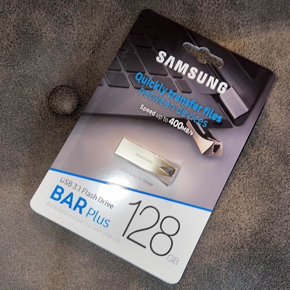 Samsung 128GB BAR‎ Plus USB 3.1 Flash Drive